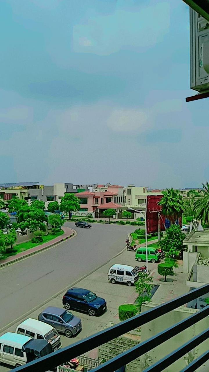 Comfortable Rental Apartments In Bahria Town Rawalpindi Rum bild